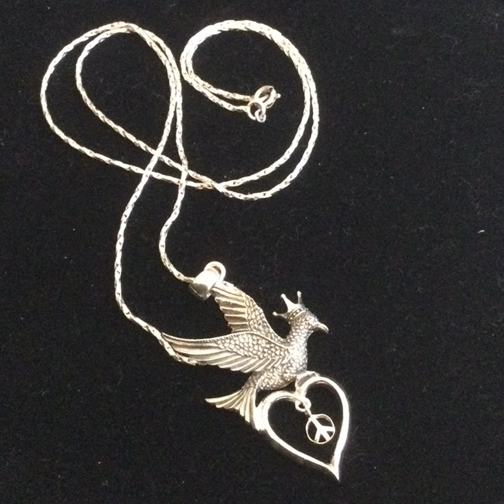 Dove Of Peace ⭐️EVERYONE IN THE WORLD NEEDS TO BE REMINDED OF LOVE & PEACE⭐️ - Picture 5 of 7